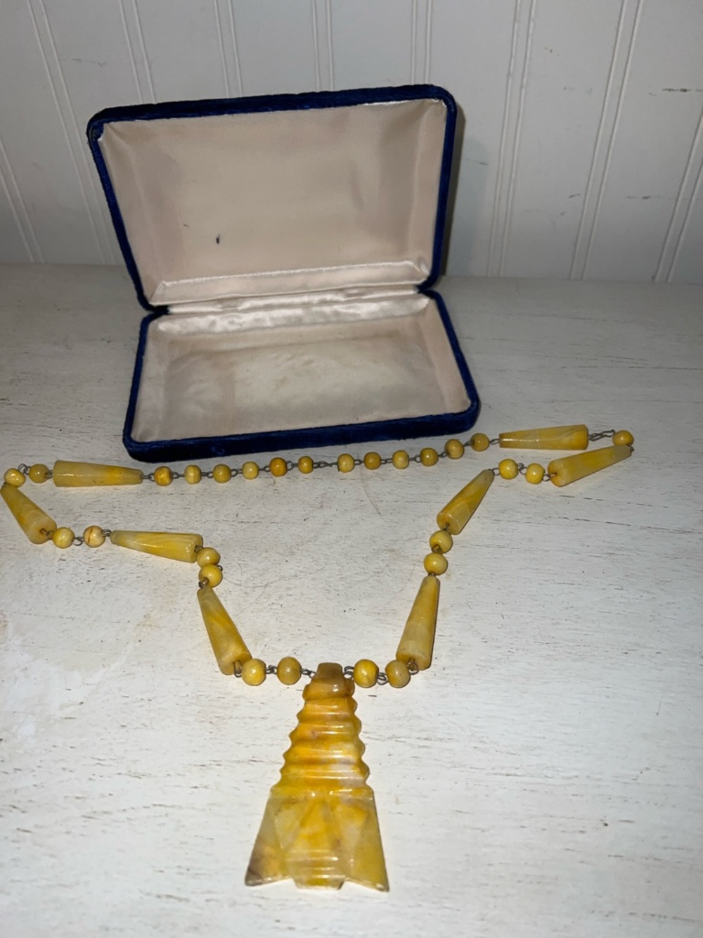 50s MCM Natural carved yellow alabaster Aztec Mayan necklace